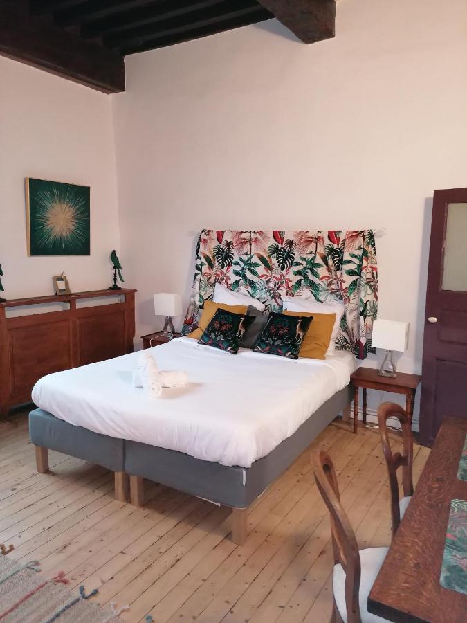 Le Studio Du 6 Apartment Dole Luaran gambar